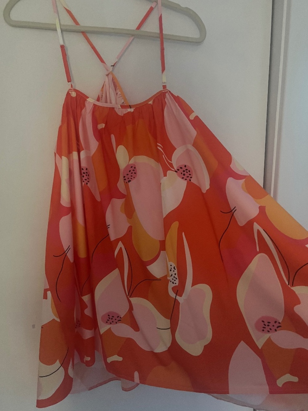 Women’s dress/swimsuit coverup